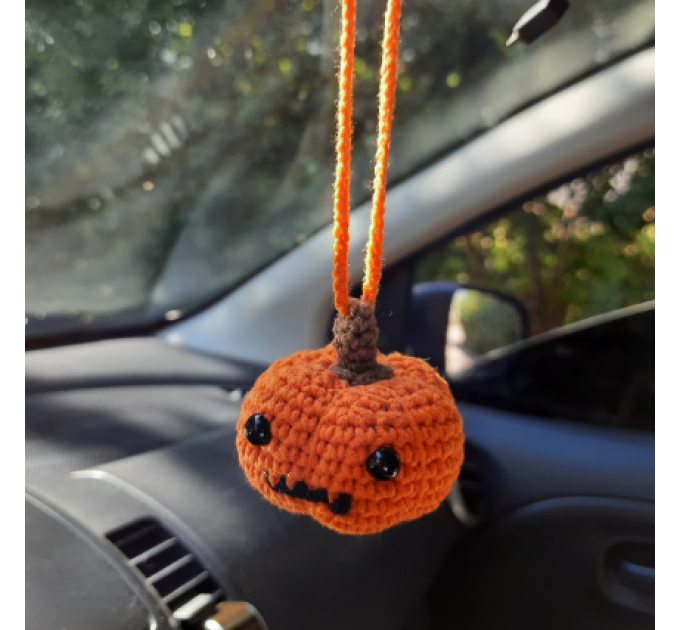 Black cat car charm and Halloween pumpkin
