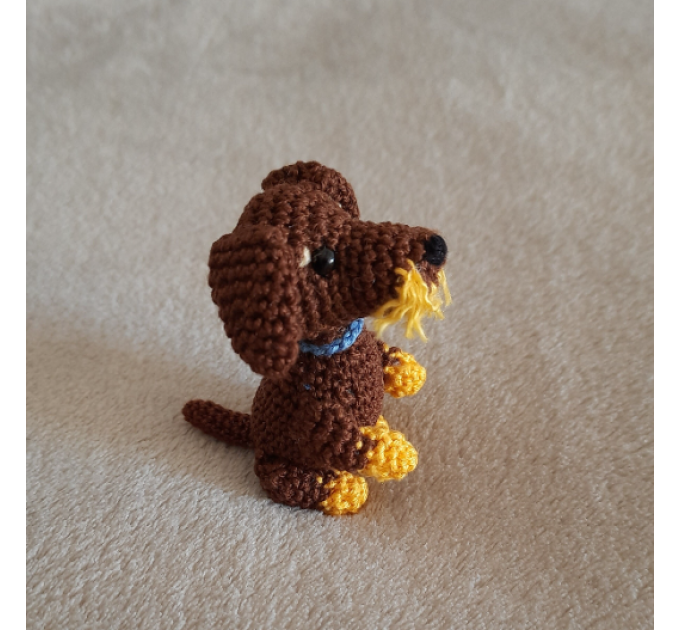 Cute brown dog for rear view mirror, car charm backpack keychain
