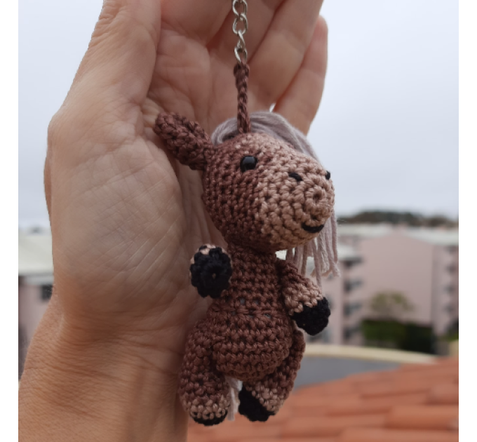 Rear view mirror charm horse, crochet keychain, backpack pendant