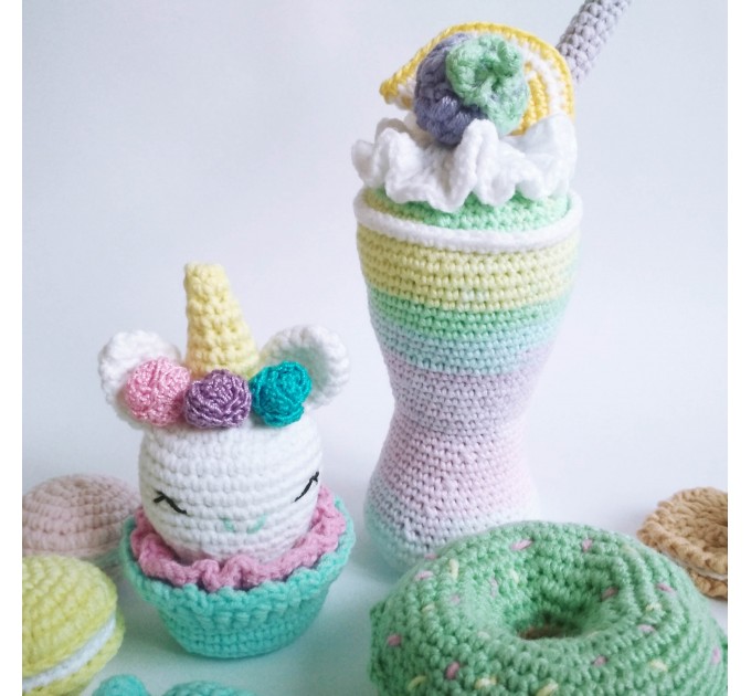 Crochet Milkshake cupcake macaroons smoothie donut