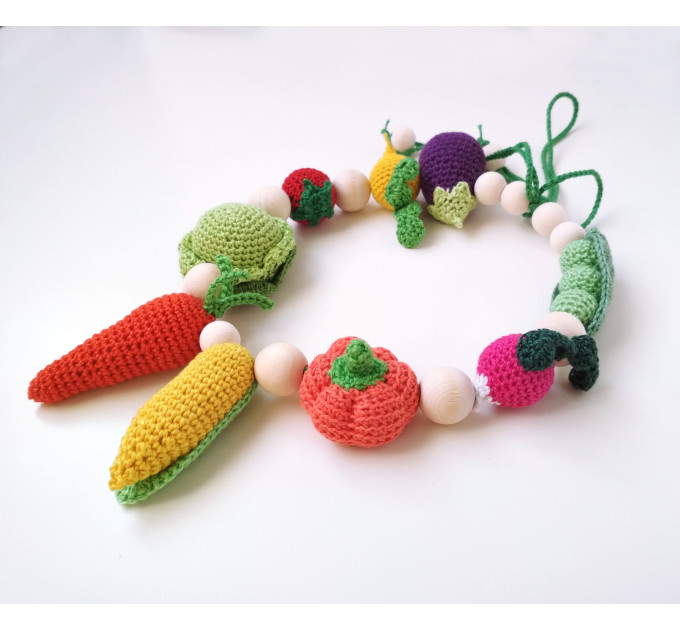 Teething necklace Busy baby Motor skills Montessori toddler Vegan gift Sling nursing toy Breastfeeding Crochet vegetable Necklace for mom