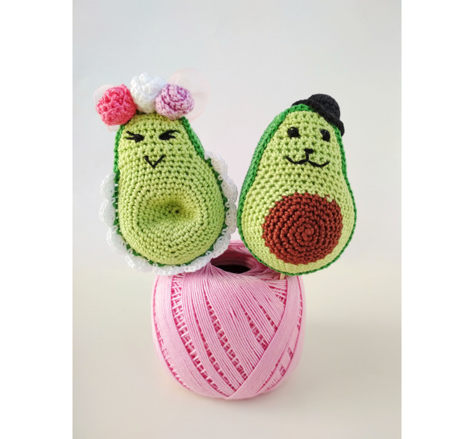 Avocado plush romantic wedding cake topper Funny green cake topper Rustic Wedding decoration cake Funny Engagement gift romantic crochet