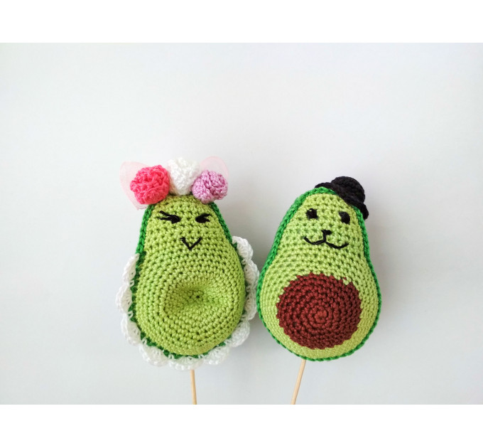 Avocado plush romantic wedding cake topper Funny green cake topper Rustic Wedding decoration cake Funny Engagement gift romantic crochet